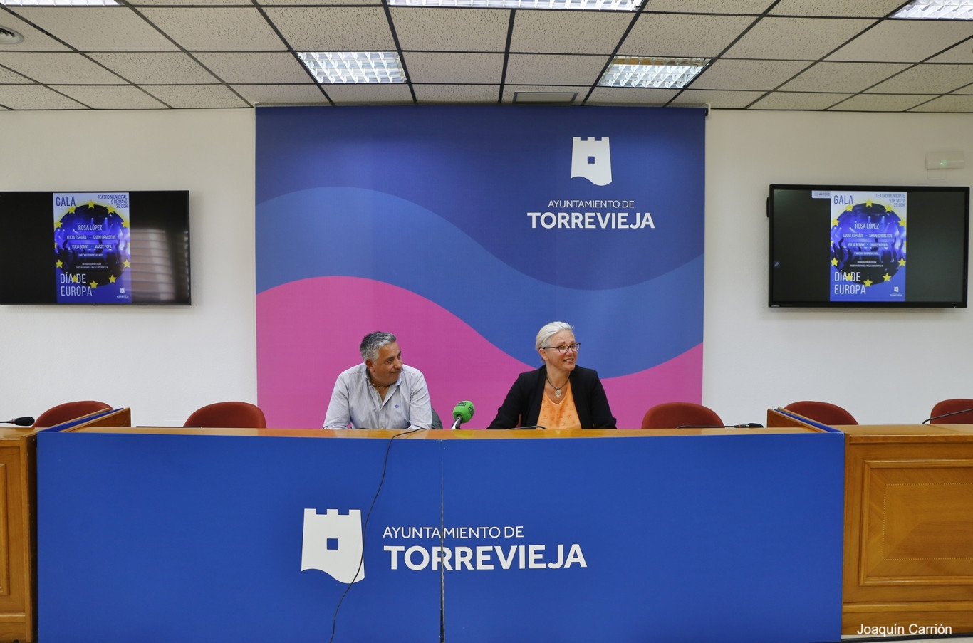 TORREVIEJA CELEBRARA EL DIA DE EUROPA CON UNA GRAN GALA INTERNACIONAL CON LA ACTUACION DE ROSA LOPEZ