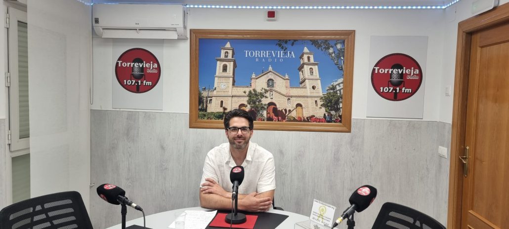Alejandro Gómez Director de la Banda Sociedad Musical Ciudad de Torrevieja los Salerosos.