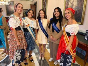 EL ALCALDE DE OVIEDO RECIBE A LA CORTE SALINERA EN LA CAPITAL DEL PRINCIPADO DE ASTURIAS 2 EL ALCALDE DE OVIEDO RECIBE A LA CORTE SALINERA EN LA CAPITAL DEL PRINCIPADO DE ASTURIAS 2