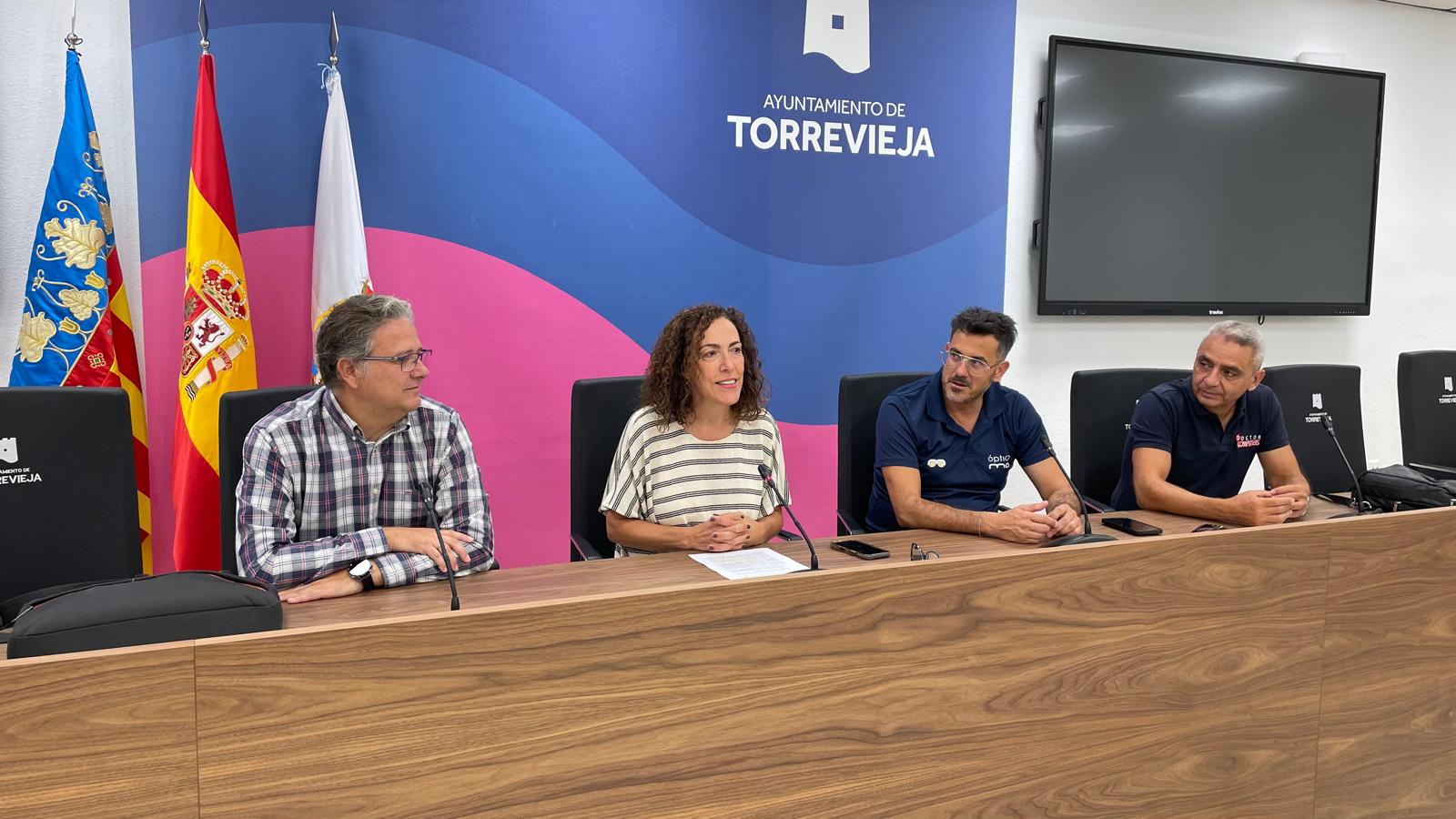 EL AYUNTAMIENTO DE TORREVIEJA Y TELPARK CIERRAN UN ACUERDO PARA APARCAR EN EL CENTRO POR 0,99 EUROS DURANTE 12 HORAS 1