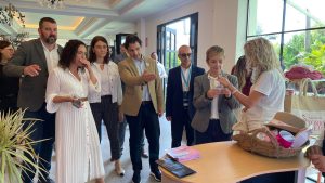 LA CONSELLERA DE TURISMO Y EL ALCALDE DE TORREVIEJA INAUGURAN LA PRIMERA EDICIÓN DEL FESTIVAL GASTRONÓMICO DESAL 12 LA CONSELLERA DE TURISMO Y EL ALCALDE DE TORREVIEJA INAUGURAN LA PRIMERA EDICIÓN DEL FESTIVAL GASTRONÓMICO DESAL 12