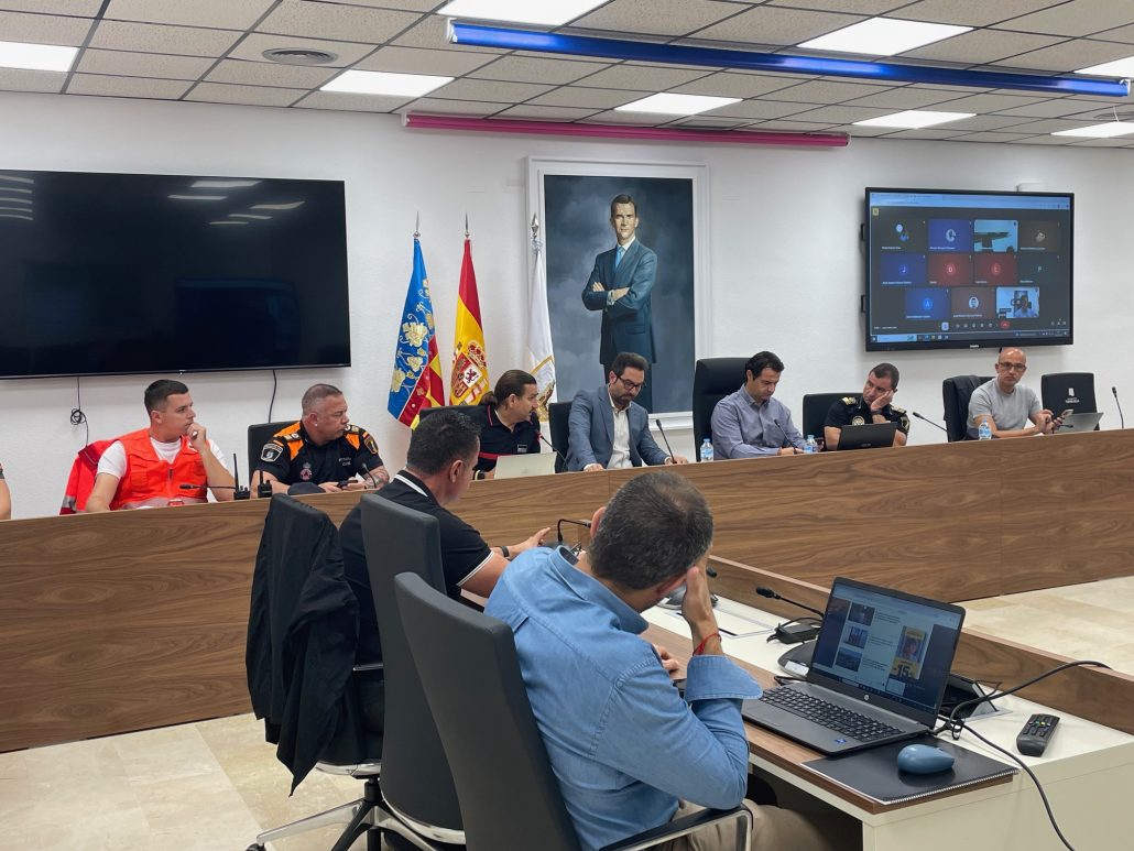 REUNIÓN DEL CECOPAL, QUE SE MANTENDRÁ ABIERTO Y OPERATIVO TODO EL DÍA 1
