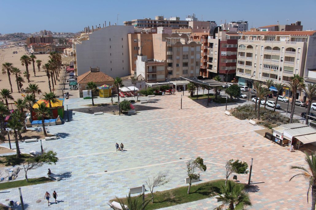 PLAZA ENCARNACIÓN PUCHOL LA MATA