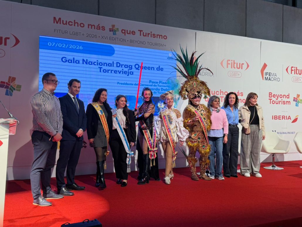 TORREVIEJA PRESENTA EN FITUR LA XVIII GALA DRAG QUEEN “CIUDAD DE TORREVIEJA”, UNO DE LOS GRANDES ATRACTIVOS DE SU CARNAVAL 2026 (1)
