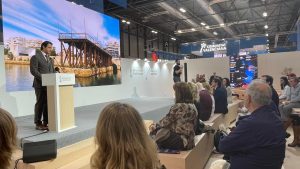 TORREVIEJA PRESENTA EN FITUR SU AMBICIOSO PROCESO DE TRANSFORMACIÓN URBANA CON INVERSIONES ESTRATÉGICAS EN TODOS LOS ÁMBITOS DE LA CIUDAD 2 TORREVIEJA PRESENTA EN FITUR SU AMBICIOSO PROCESO DE TRANSFORMACIÓN URBANA CON INVERSIONES ESTRATÉGICAS EN TODOS LOS ÁMBITOS DE LA CIUDAD 2