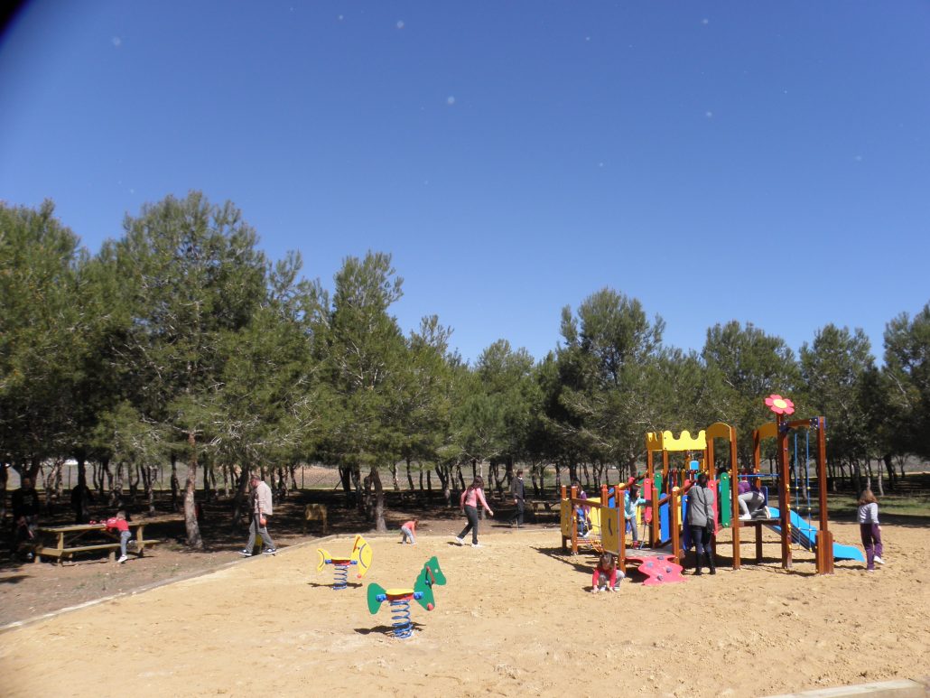 ÁREA RECREATIVA “JOSÉ EDUARDO GIL REBOLLO” 2