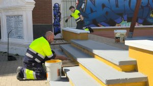 EL AYUNTAMIENTO MEJORA LA PLAZA MARÍA ASUNCIÓN CON NUEVO ARBOLADO Y MOBILIARIO URBANO 5 EL AYUNTAMIENTO MEJORA LA PLAZA MARÍA ASUNCIÓN CON NUEVO ARBOLADO Y MOBILIARIO URBANO 5