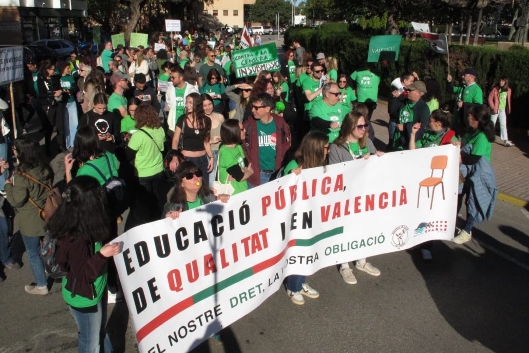 Huelga educativa 31 marzo Tino Calvo 13